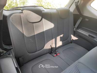 Kia Carens Motore fuso usata Montesano sulla Marcellana