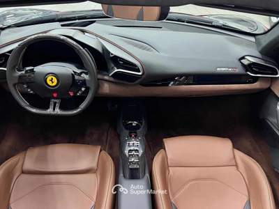 Ferrari 296 GTS |AFS|LIFT|CARPLAY|LED Blu/Azzurro usata Calvatone