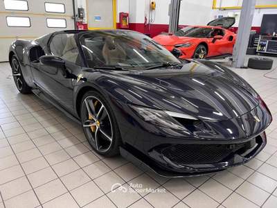 Ferrari 296 GTS |AFS|LIFT|CARPLAY|LED Blu/Azzurro usata Calvatone