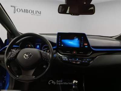 Toyota C-HR 5 Porte 1.8 Hybrid Style 2WD e-CVT Blu/Azzurro usata Civitanova Marche