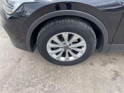 Volkswagen Tiguan 2.0 TDI 150CV SCR DSG Life Nero usata Lucugnano
