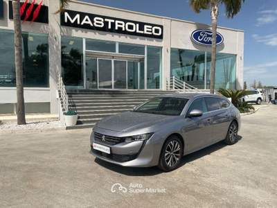 Peugeot 508 508 BlueHDi 130 EAT8 S&S SW Allure Grigio usata Lucugnano