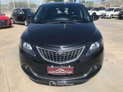 Lancia Ypsilon 1.0 FireFly 5p.S&S Hybryd Gold Nero usata Comiso