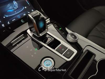 Sportequipe 8  phev Bianco usata Cuneo