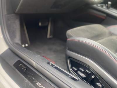 Porsche 911 GTS 4 CABRIO NOLEGGIO LUNGO TERMINE LEASING FINANZIAMENTO Grigio usata Milano