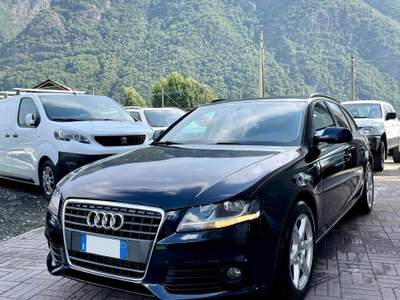 Audi A4 QUATTRO AVANT, TETTO APRIBILE Blu/Azzurro usata Ardenno