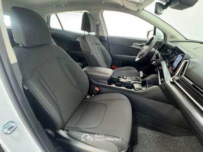 Kia Sportage 1.6 CRDi MHEV DCT Business Bianco usata Lurate Caccivio
