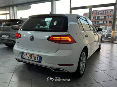 Volkswagen Golf 1.6 tdi Executive 115cv Dsg Bianco usata Villaricca