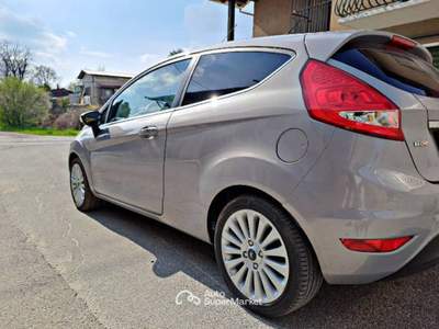 Ford Fiesta Ford Fiesta 1.4 TDCi 70 CV  Grigio usata Castelletto Cervo