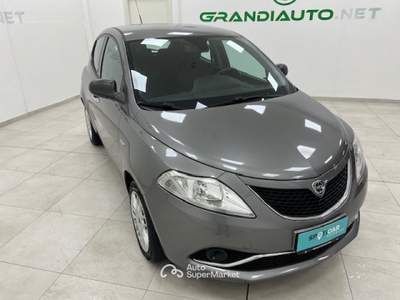 Lancia Ypsilon III 2015 -  1.3 mjt Silver s&s 95cv Grigio usata Novi Ligure