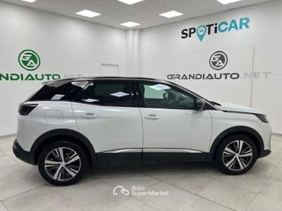 Peugeot 3008 II 2021 -  1.5 bluehdi Allure Pack s&s 130cv Bianco usata Novi Ligure