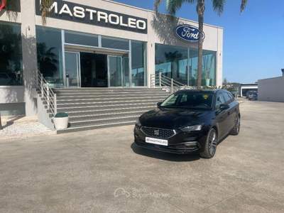 Volkswagen Golf 2.0 TDI 150CV DSG SCR Life Blu/Azzurro usata Lucugnano