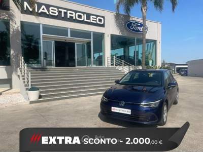 Volkswagen Golf 2.0 TDI 150CV DSG SCR Life Blu/Azzurro usata Lucugnano