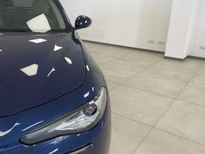 Alfa Romeo Giulia 2.0 Turbo 280 CV AT8 AWD Q4 Veloce Blu/Azzurro usata Palermo