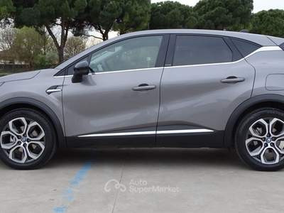 Renault Captur Plug-in Hybrid E-Tech 160 CV Intens Grigio usata Colognola ai Colli