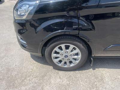 Ford Transit Custom 320 2.0 Tdi Mhev 130Cv Trend L1H1 E6 Nero usata Lucugnano