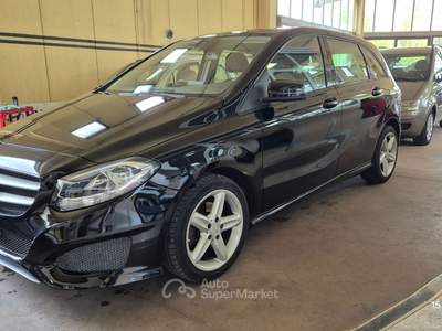 Mercedes-Benz Classe B Cambio automatico Nero usata MASSA E COZZILE