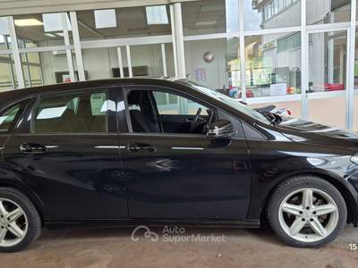 Mercedes-Benz Classe B Cambio automatico Nero usata MASSA E COZZILE