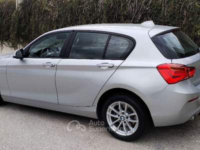 BMW Serie 1 116d 116d Business 5p Grigio usata Ragusa
