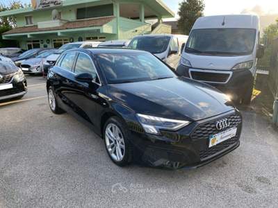 Audi A3 SPB 30 TDI S tronic Business NAV PARI AL NUOVO Nero usata Atripalda
