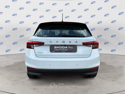 Skoda Fabia 1.0 mpi evo Young Edition 80cv Bianco usata Pistoia