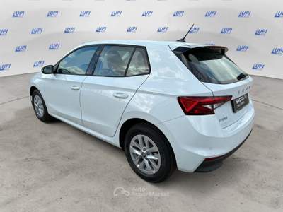 Skoda Fabia 1.0 mpi evo Young Edition 80cv Bianco usata Pistoia