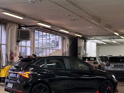 Hyundai i20 vendo fantastica i20n per informazioni piu accurate in privato Nero usata Busto Arsizio