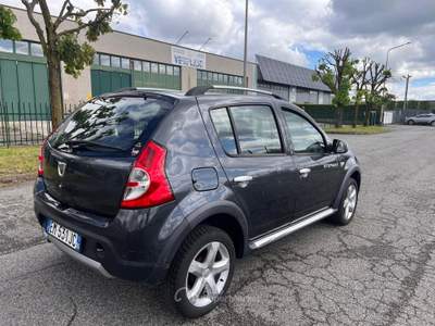 Dacia Sandero NEOPATENTATI Nero usata Verdello