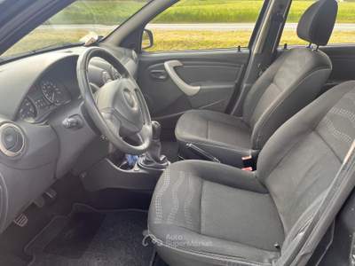 Dacia Sandero NEOPATENTATI Nero usata Verdello