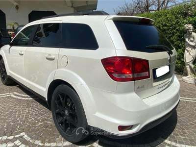 Fiat Freemont 2.0 Mjt 170 CV 4x4 aut. Cross Bianco usata ANGRI
