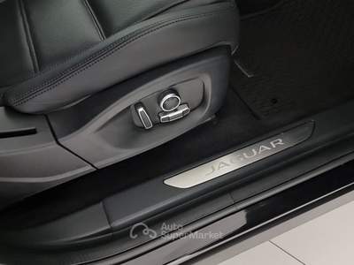 Jaguar E-Pace 2.0D I4 163 CV AWD Auto S Nero usata Reggio nell'Emilia