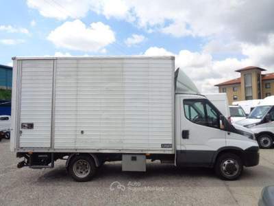Iveco Daily 35C14 BTor 2.3 BOX e SPONDA Bianco usata Settala