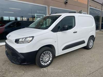 Toyota Proace 1.2 110 CV S&S PC 4p. Active Bianco usata Scandiano
