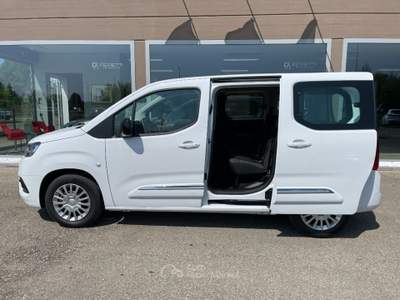 Toyota Proace 1.5D 100 CV S&S Short Lounge Bianco usata Scandiano