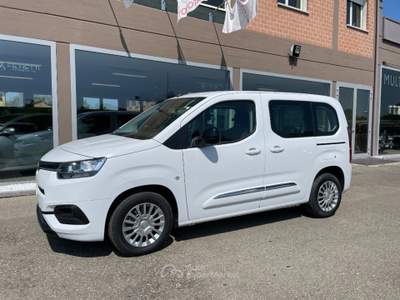 Toyota Proace 1.5D 100 CV S&S Short Lounge Bianco usata Scandiano
