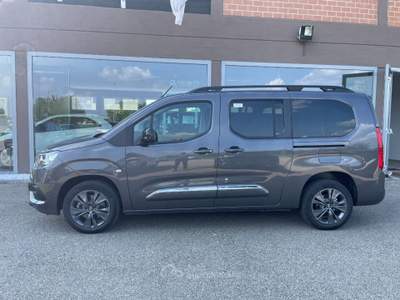 Toyota Proace Electric 50kWh L1 Short D Executive Grigio usata Scandiano