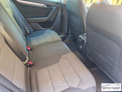 Volkswagen Passat  Variant 2.0 tdi Comfortline dsg Argento usata Cassano allo Ionio