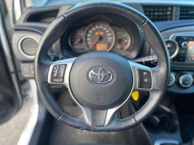 Toyota Yaris MOTORE NUOVO (60 MILA KM ATTUALI) Bianco usata Ferrara
