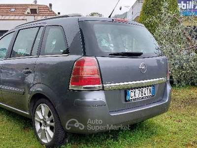 Opel Zafira opel zafira 7 posti Grigio usata Orvieto