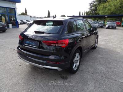 Audi Q3 35 TFSI S tronic Business Advanced Nero usata Spresiano