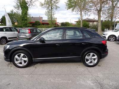 Audi Q3 35 TFSI S tronic Business Advanced Nero usata Spresiano