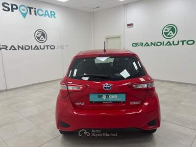 Toyota Yaris III 2017 -  5p 1.5h Lounge Red/Bronze Rosso usata Novi Ligure