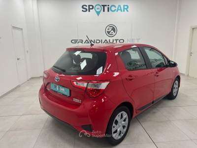 Toyota Yaris III 2017 -  5p 1.5h Lounge Red/Bronze Rosso usata Novi Ligure