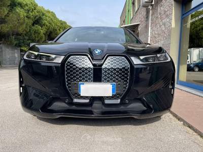 BMW iX XDRIVE 50 523CV UNIPROPRIETARIO TETTO PANORAMICO Nero usata Venezia