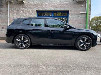 BMW iX XDRIVE 50 523CV UNIPROPRIETARIO TETTO PANORAMICO Nero usata Venezia