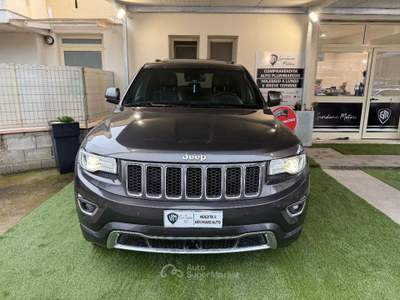 Jeep Grand Cherokee Gr. Cherokee 3.0 V6 CRD 250 MJT II Overl Grigio usata Spigno Saturnia