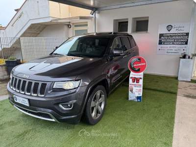 Jeep Grand Cherokee Gr. Cherokee 3.0 V6 CRD 250 MJT II Overl Grigio usata Spigno Saturnia