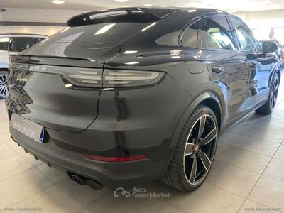 Porsche Cayenne Cayenne Coupè 3.0 V6 E-Hybrid SEDILI VENTILATI E RISCALDATI Nero usata Villorba