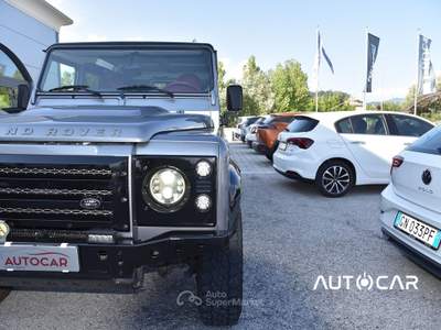 Land Rover Defender Defender 110 2.2 TD4 Station Wagon Argento usata Carsoli