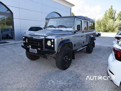 Land Rover Defender Defender 110 2.2 TD4 Station Wagon Argento usata Carsoli